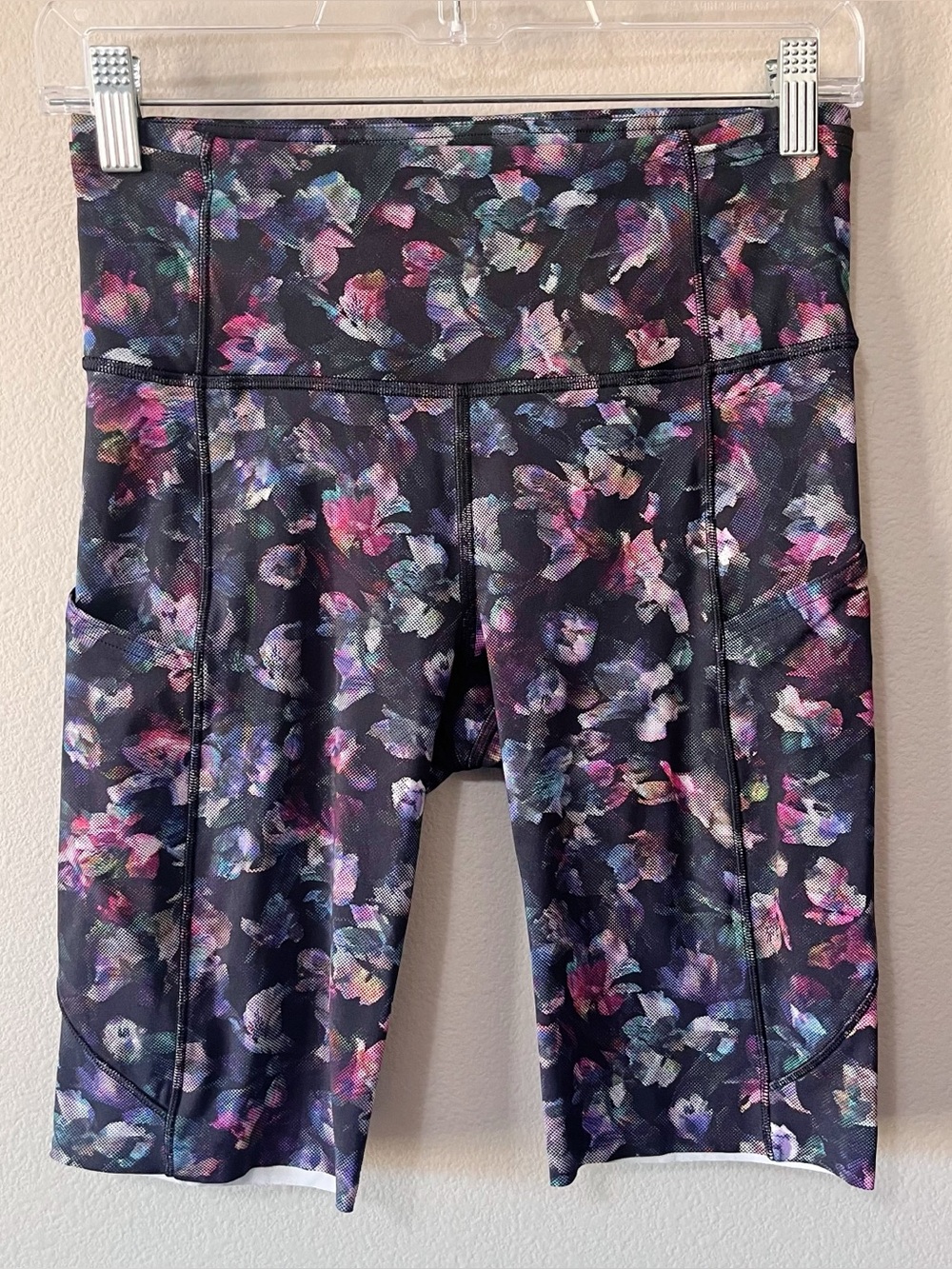 Lululemon Fast and Free Short 10" Non-Reflective Activate Floral Multi Size 6 - Picture 4 of 9